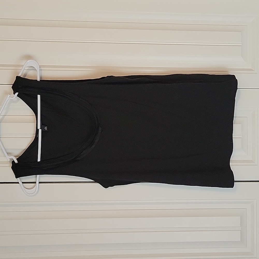 Banana Republic ruffle tank top
